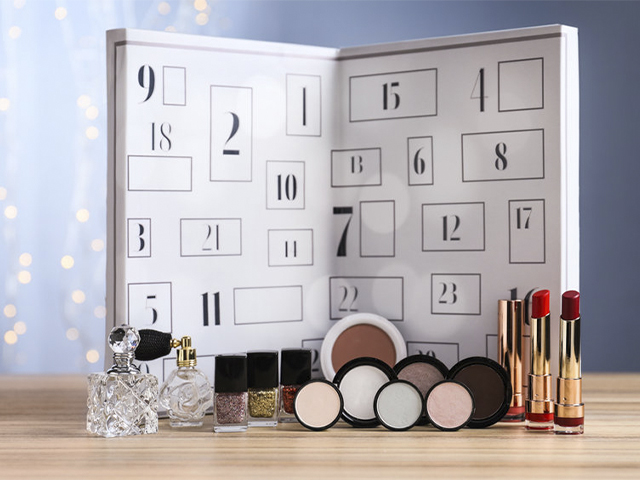 Calendario de adviento de maquillaje 2021