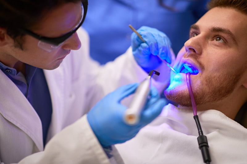 cuánto cuesta una endodoncia en españa