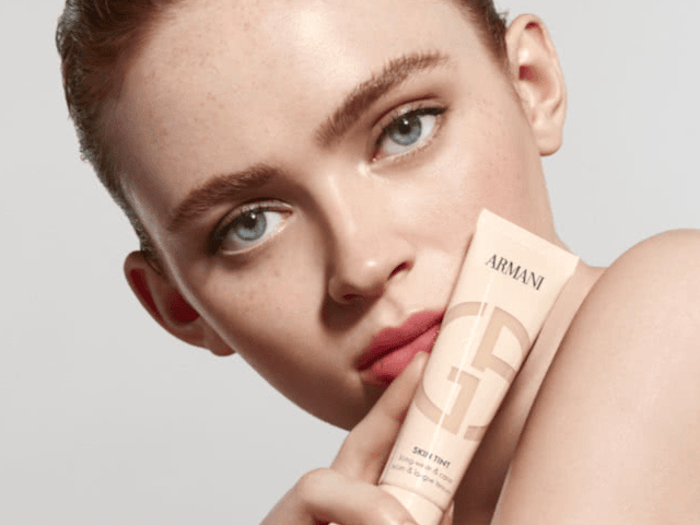 Skin tint armani beauty