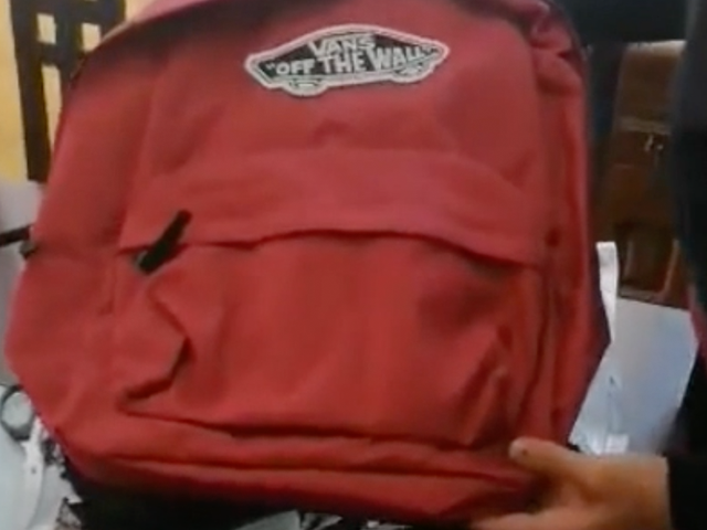 mochila Vans roja